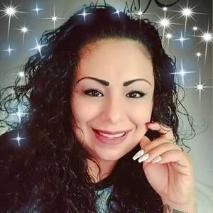 Meet your Posher, Alicia